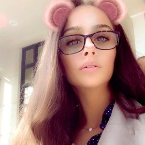 Meet your Posher, Perry